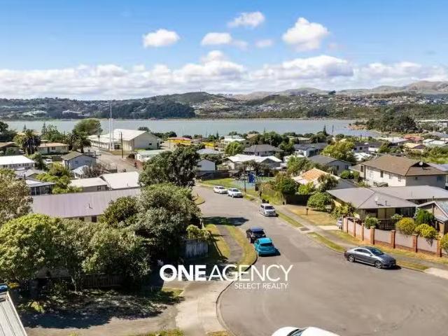 House for sale in Papakaio, Wellington