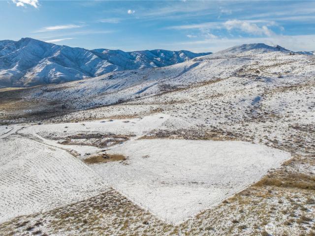 Land for sale in Pateros, Washington
