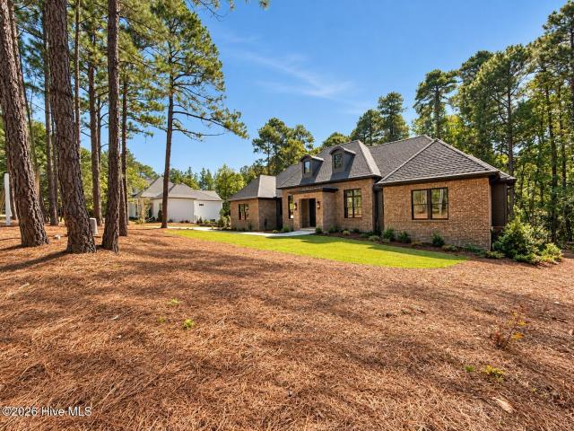 House for sale in Southern Pines, Moore County