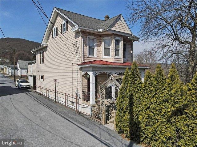 House for sale in Carbon, Pennsylvania