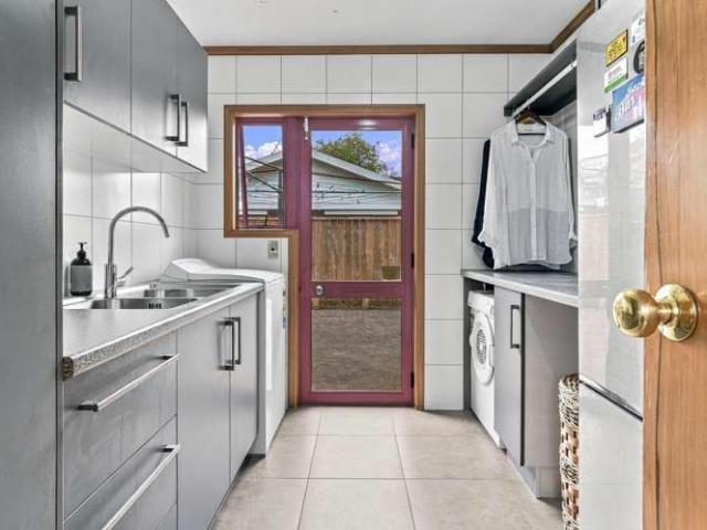 House for sale in Cambridge, Waipā District