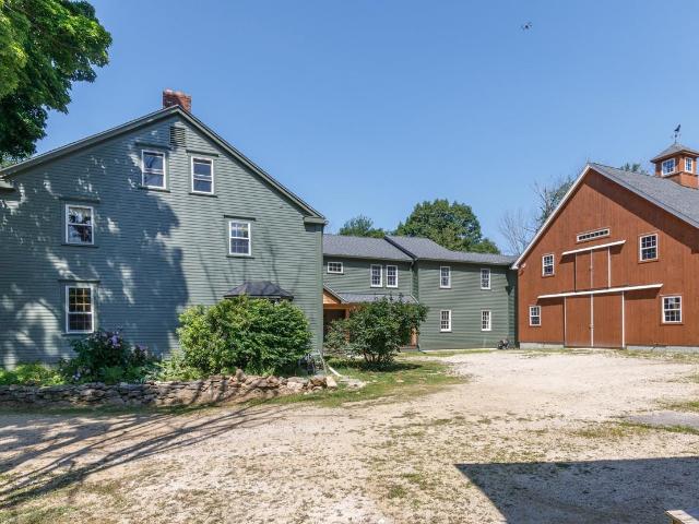 House for sale in New Hampshire