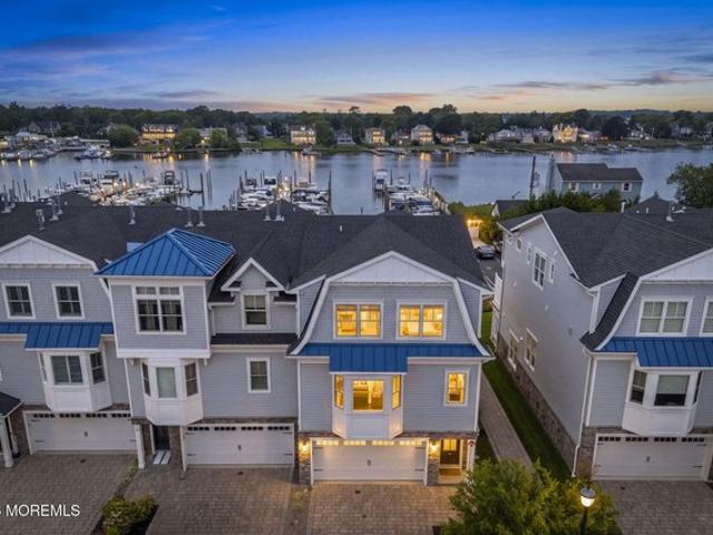 Townhouse for sale in Monmouth, New Jersey
