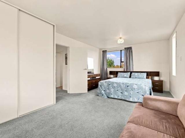 House for sale in Otakou
