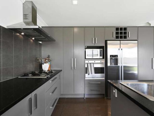 House for sale in Huntington, Hamilton City
