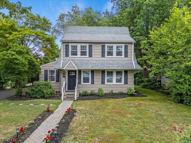 House for sale in Bernardsville, New Jersey