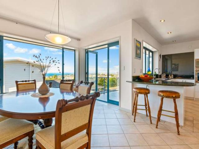 House for sale in Castor Bay, Oroua County