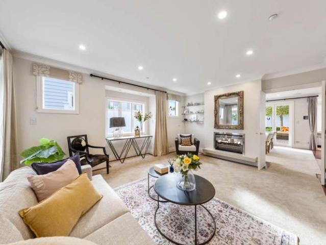 House for sale in Balmoral, Oroua County