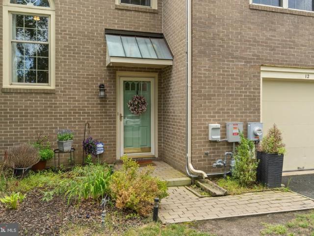 Townhouse for sale in Medford
