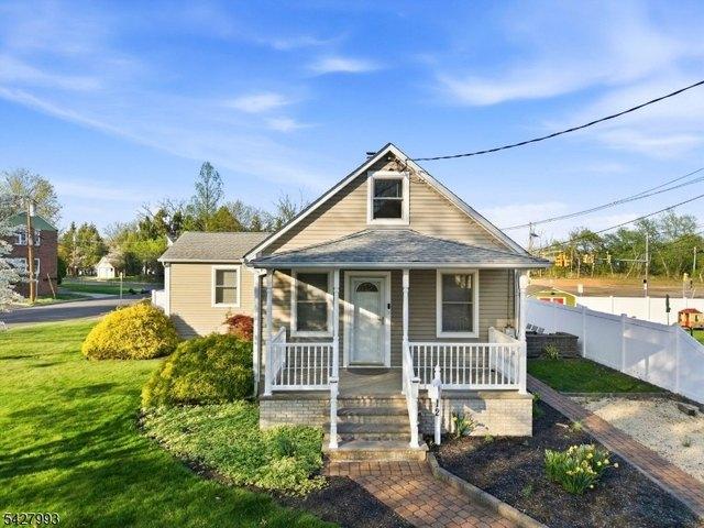 House for sale in Manville, New Jersey