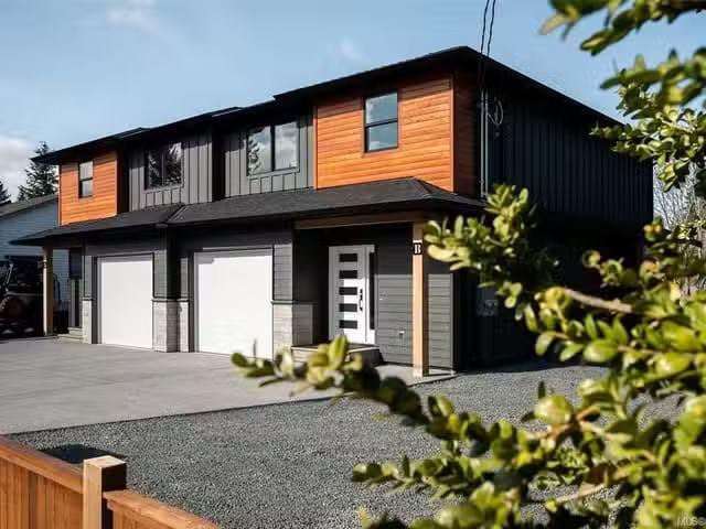 House for sale in Strathcona, British Columbia