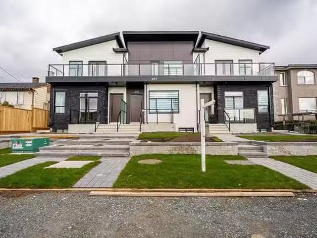 House for sale in Coquitlam, British Columbia