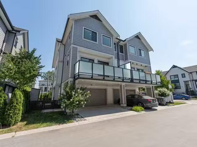 House for sale in New Westminster, British Columbia