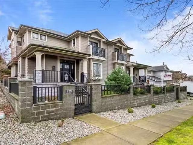 House for sale in New Westminster, British Columbia