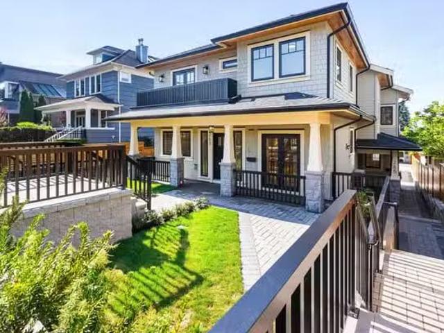 House for sale in North Vancouver, British Columbia