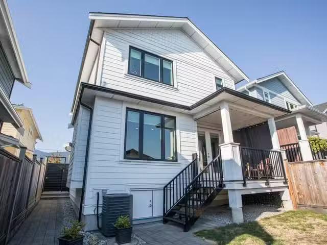 House for sale in North Vancouver, British Columbia