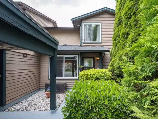 House for sale in Surrey, British Columbia