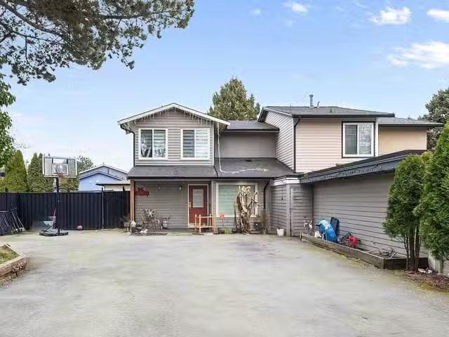 House for sale in Surrey, British Columbia