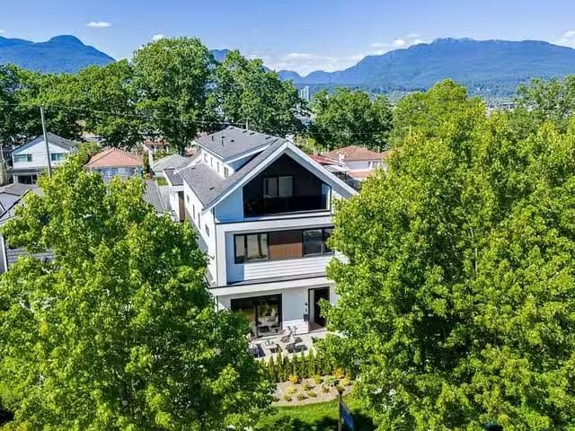 House for sale in Vancouver, British Columbia