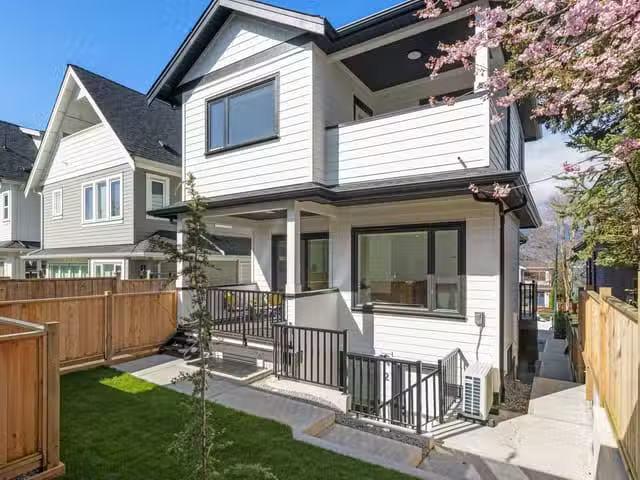 House for sale in Vancouver, British Columbia
