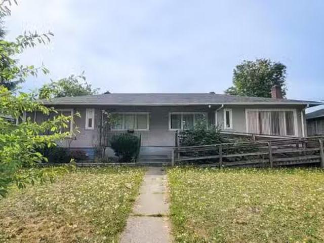 House for sale in Vancouver, British Columbia