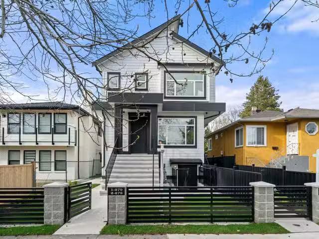 House for sale in Vancouver, British Columbia