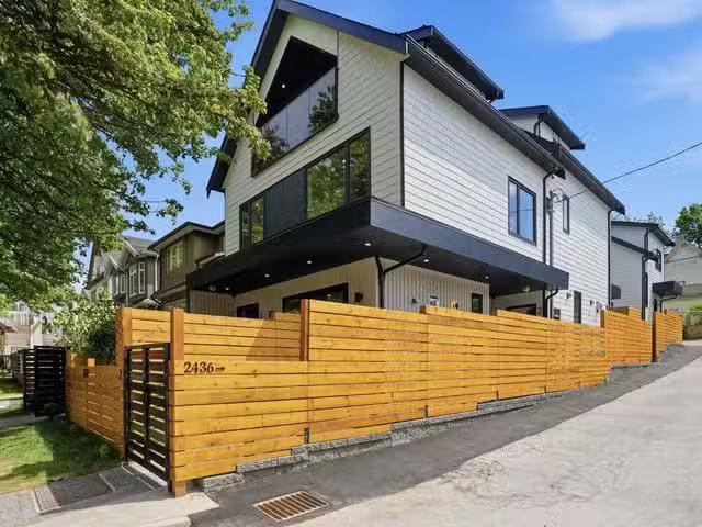 House for sale in Vancouver, British Columbia