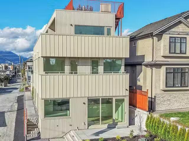 House for sale in Vancouver, British Columbia