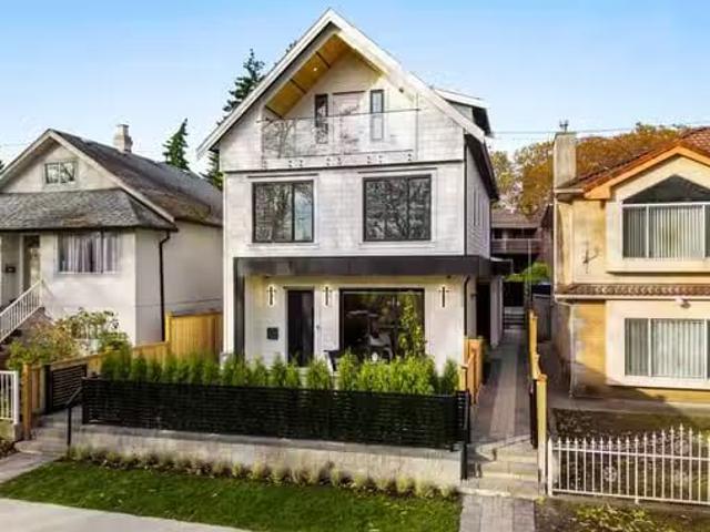 House for sale in Vancouver, British Columbia