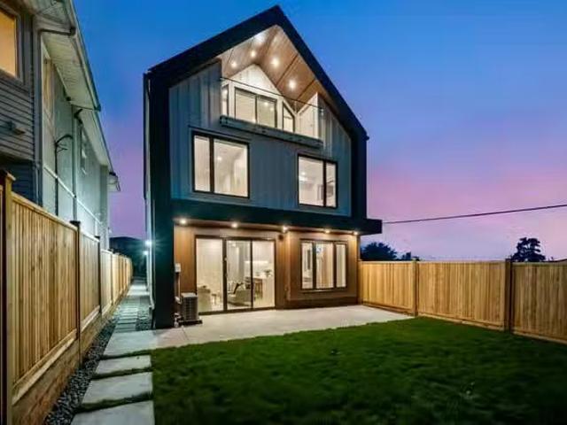 House for sale in Vancouver, British Columbia