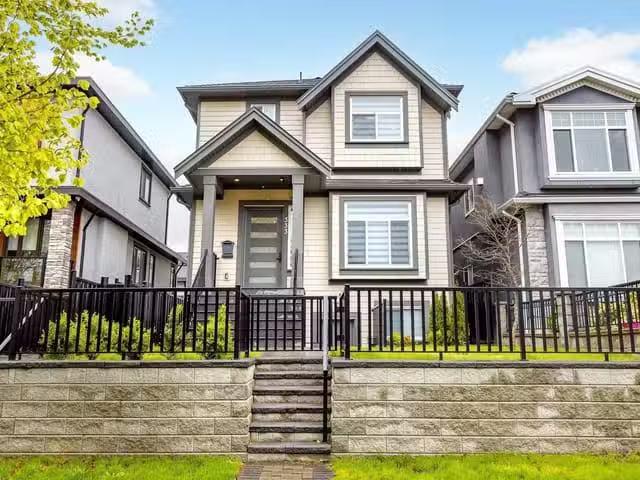 House for sale in Vancouver, British Columbia