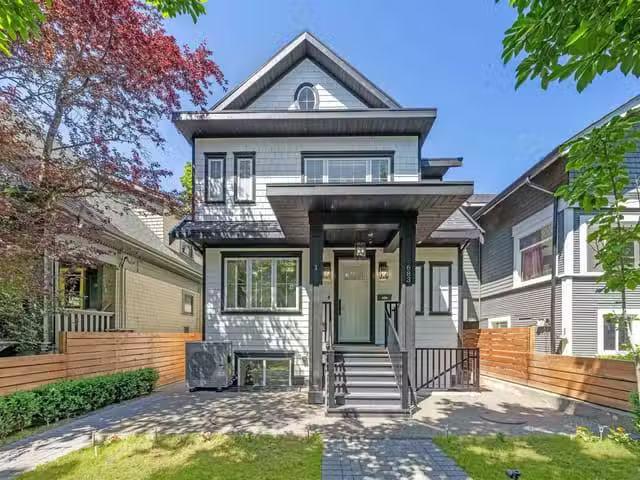 House for sale in Vancouver, British Columbia