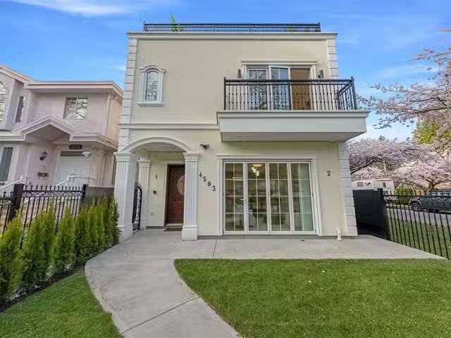 House for sale in Vancouver, British Columbia