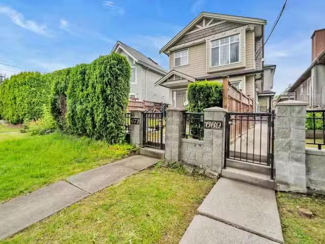 House for sale in Vancouver, British Columbia