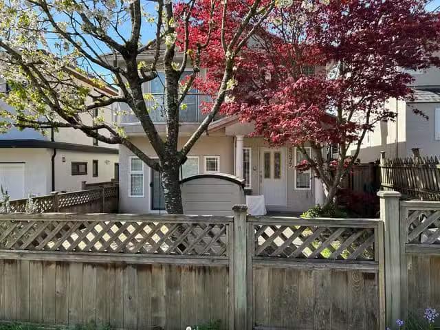 House for sale in Vancouver, British Columbia
