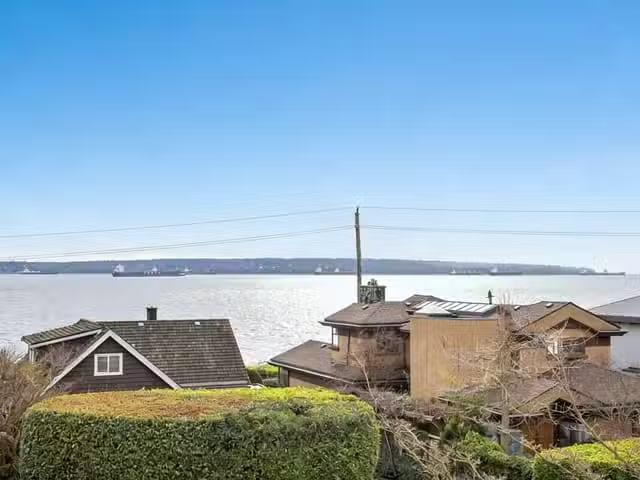 House for sale in West Vancouver, British Columbia