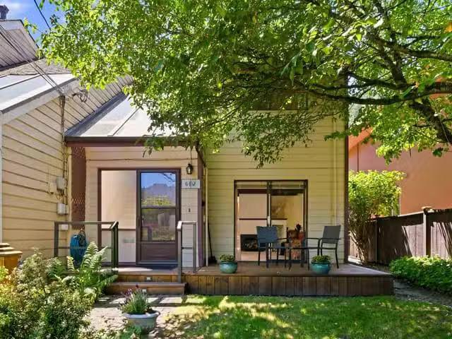 House for sale in West Vancouver, British Columbia