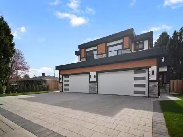 House for sale in White Rock, British Columbia