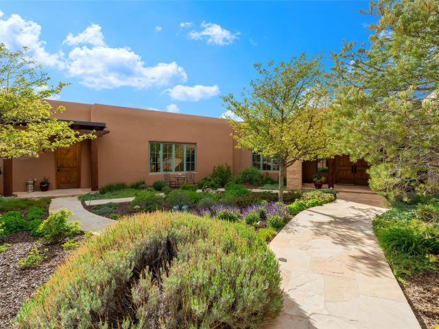 House for sale in Santa Fe, New Mexico