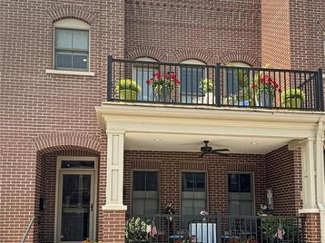 Townhouse for sale in Washington, Missouri