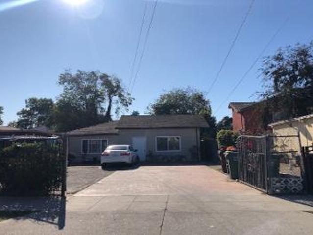 Condo for sale in Compton