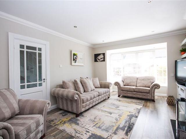 Semi Detached House for sale in Kilnamanagh
