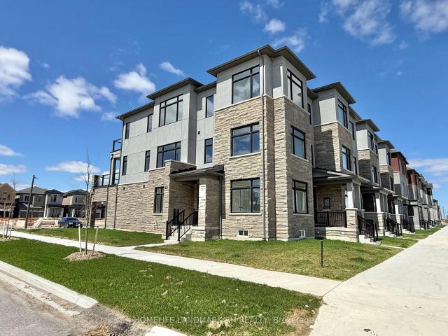Townhouse for sale in Woburn, Ontario