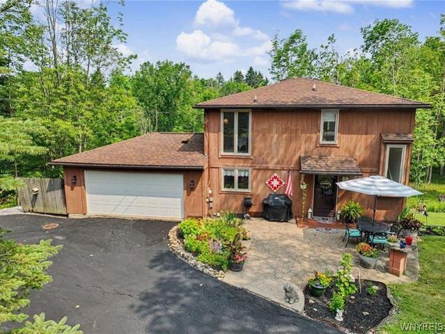 House for sale in Aurora, New York
