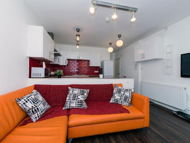 House for rent in Victoria Park, Manchester
