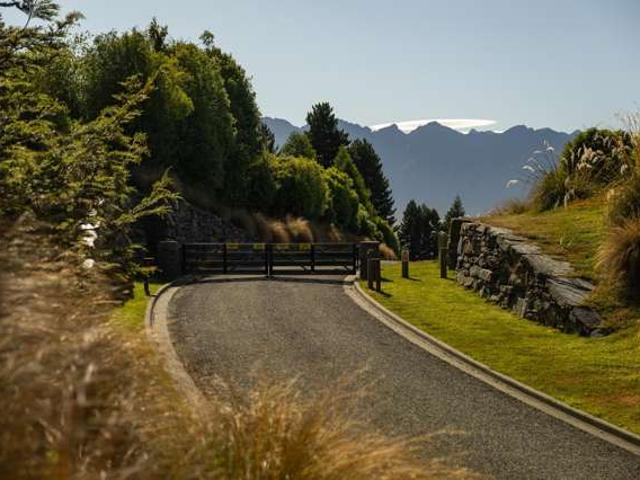 Land for sale in Otakou