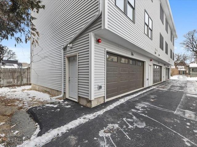 Townhouse for sale in Winooski, Vermont
