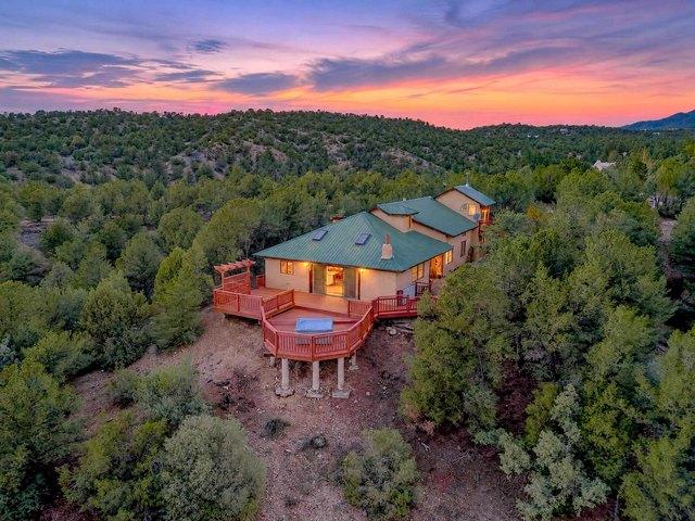 House for sale in Valdez, Taos County