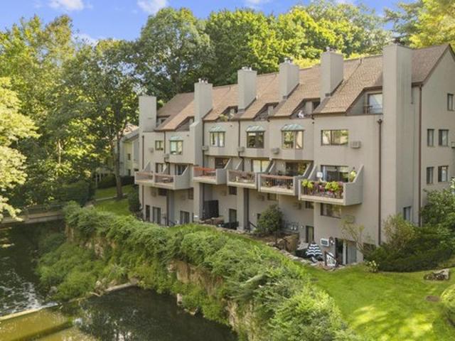 Condo for sale in Greenwich, Connecticut