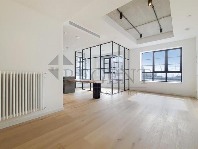 Apartment for rent in Goodluck Hope, Greater London